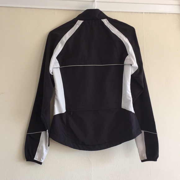 Convertible athletic running/biking jacket - Picture 2 of 8